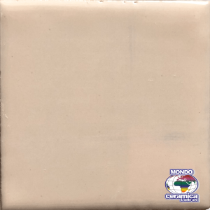 Smalto lucido apiombico beige