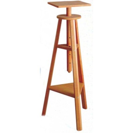 3.38 Trespolo in legno da scultura, da terra con basamento, piatto cm.34x34