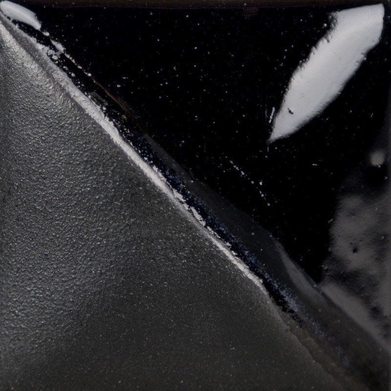 UG-050 Jet Black